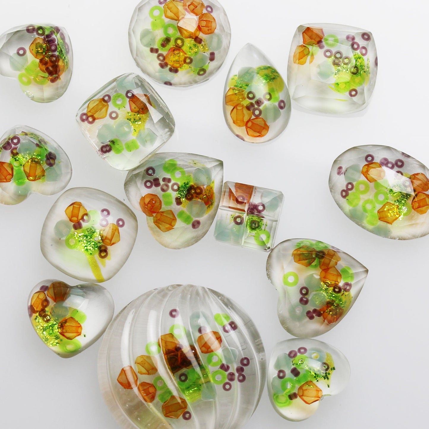 パッチン留め 金 ピンク カラフル