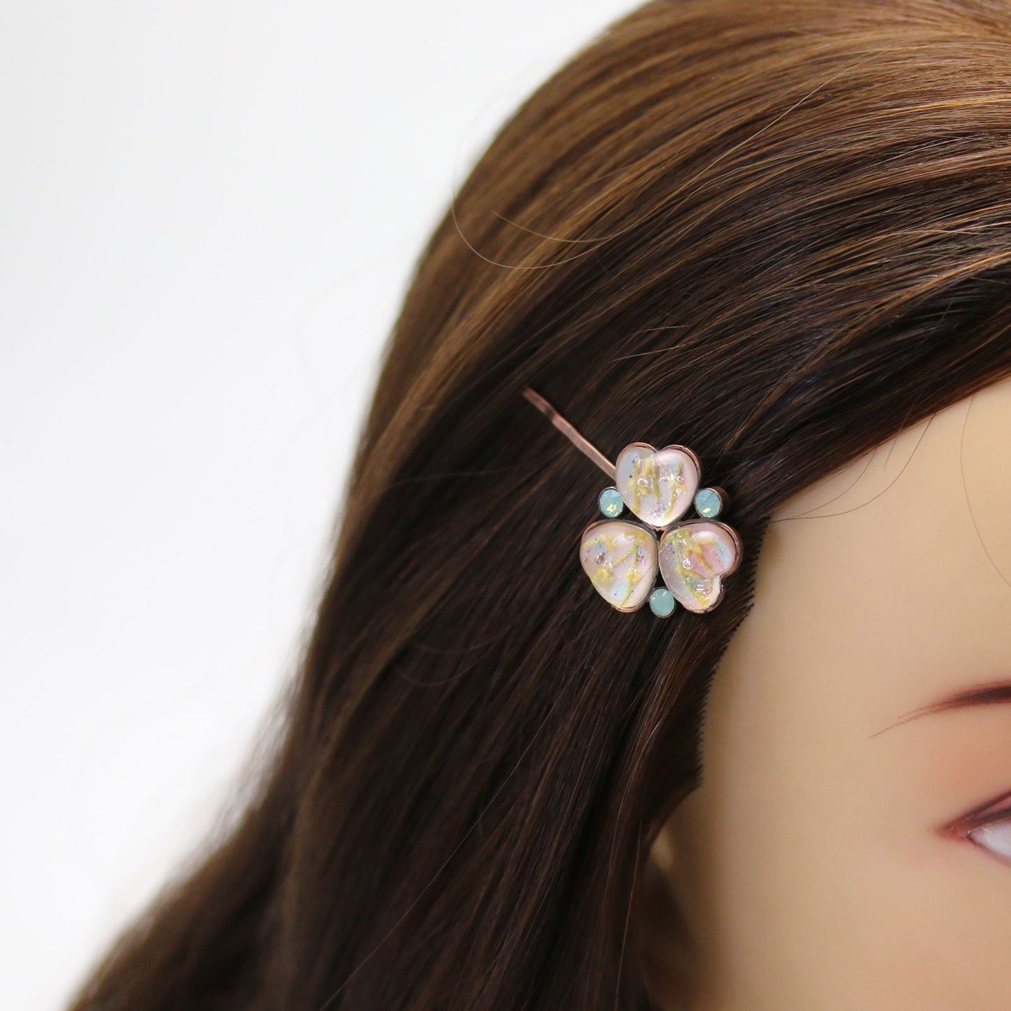 ヘアピン 花粉 ピンク すみれ